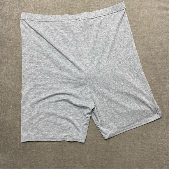 Missguided Plus Cycling Shorts - Picture 5 of 6